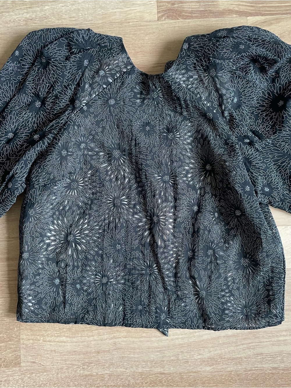 NWT Ted Baker Ingrid Puffed Sleeve Top